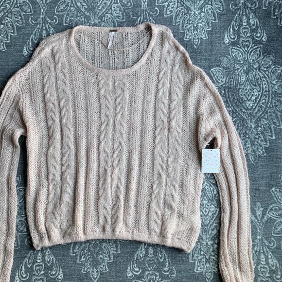 Free People Angel Soft Pullover Sweater Small - Picture 6 of 10